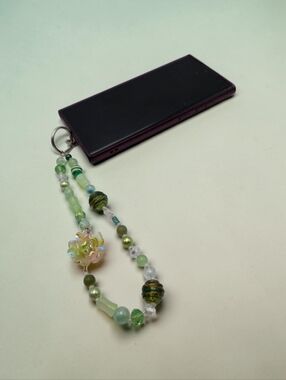Handmade Green Beaded Phone Charm – Cute Wrist Strap Accessory